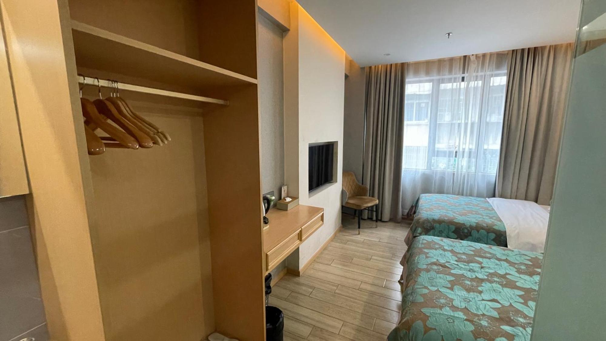 Hongxiang Hotel Guangzhou Eksteriør billede
